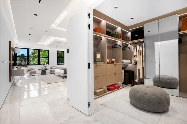 $24,900,000 | 4241 Palm Lane, Miami, FL 33137
