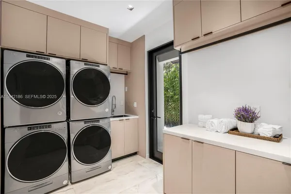 $24,900,000 | 4241 Palm Lane, Miami, FL 33137
