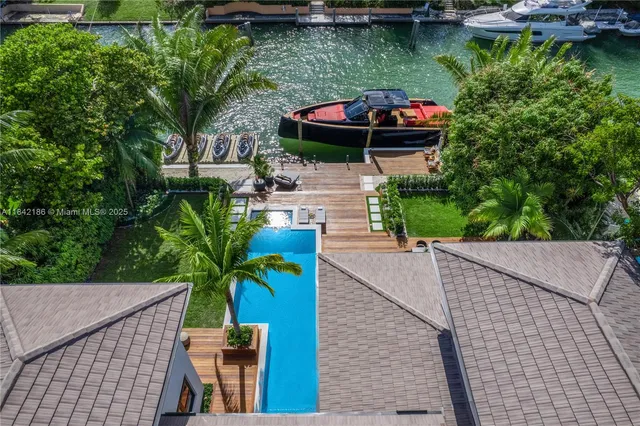 $24,900,000 | 4241 Palm Lane, Miami, FL 33137