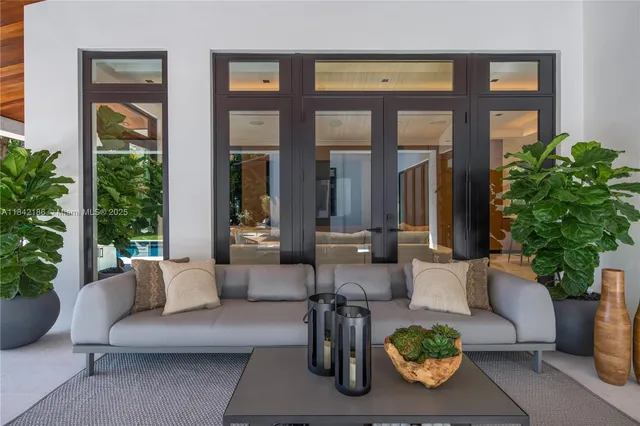 $24,900,000 | 4241 Palm Lane, Miami, FL 33137