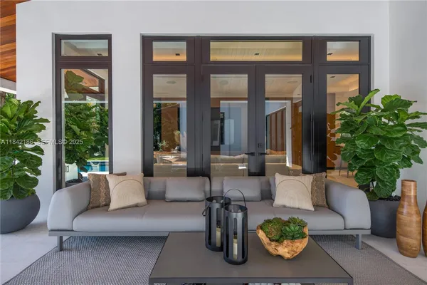 $24,900,000 | 4241 Palm Lane, Miami, FL 33137