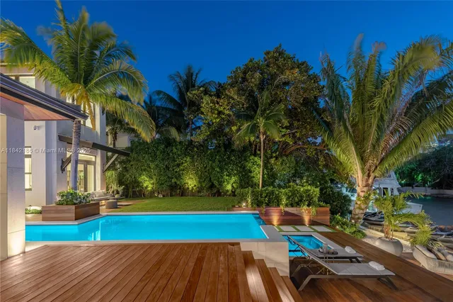 $24,900,000 | 4241 Palm Lane, Miami, FL 33137
