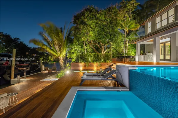 $24,900,000 | 4241 Palm Lane, Miami, FL 33137