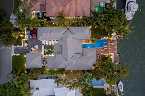 $24,900,000 | 4241 Palm Lane, Miami, FL 33137