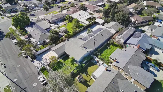 $2,900,000 | 842 South Corta Drive, Santa Ana, CA 92704