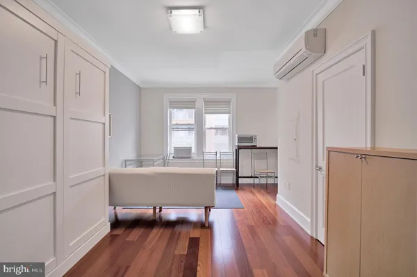 $249,000 | 1121 24th Street Northwest, Unit 310, Washington, DC 20037