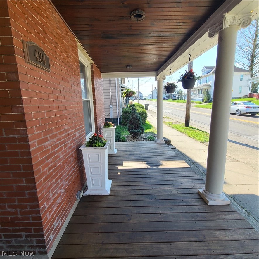 434 East Main Street Barnesville, OH 43713 - Photo 3 of 44