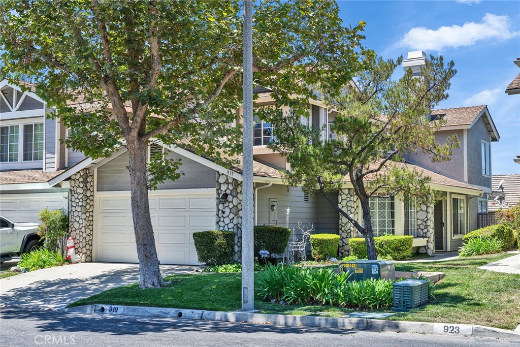 919 Bidwell Road San Dimas, CA 91773 - Photo 4 of 38
