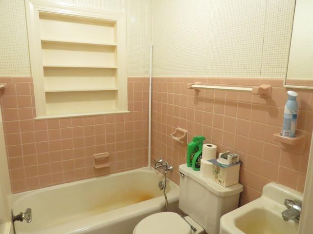 1836 Oak Level Road Bassett, VA 24055 - Photo 16 of 31 FULL BATH