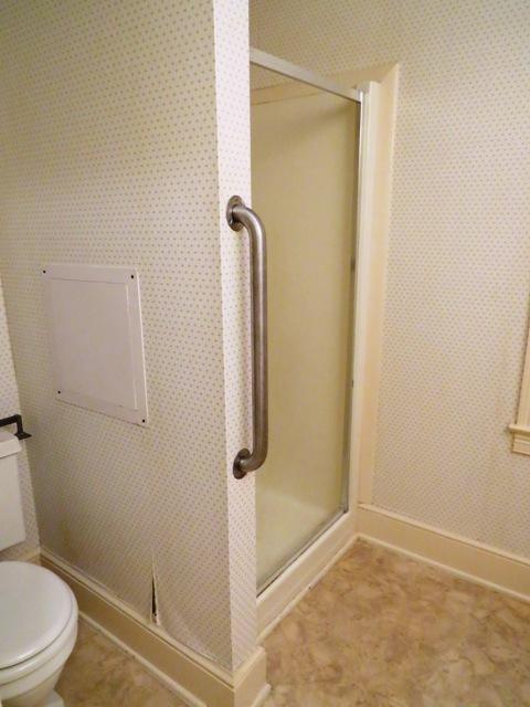 1836 Oak Level Road Bassett, VA 24055 - Photo 23 of 31 FULL BATH