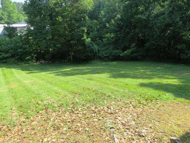 1836 Oak Level Road Bassett, VA 24055 - Photo 29 of 31 SIDE YARD