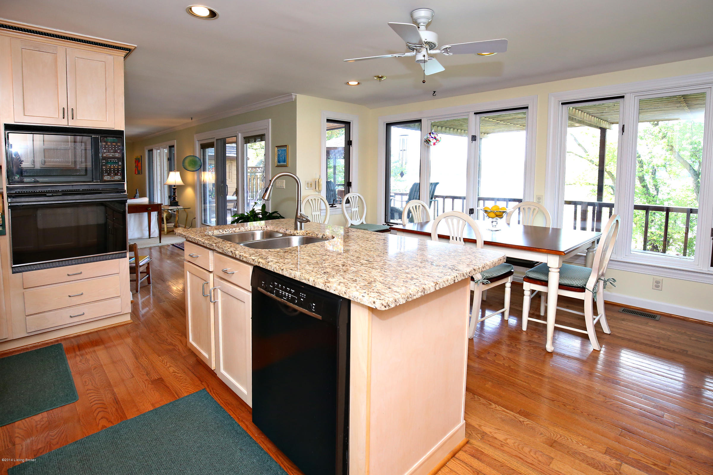 2808 Belknap Beach Road Prospect, KY 40059 - Photo 8 of 14 IMG_1802