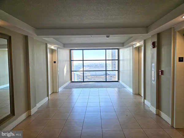 $1,775 | 414 Water Street, Unit 1906, Baltimore, MD 21202