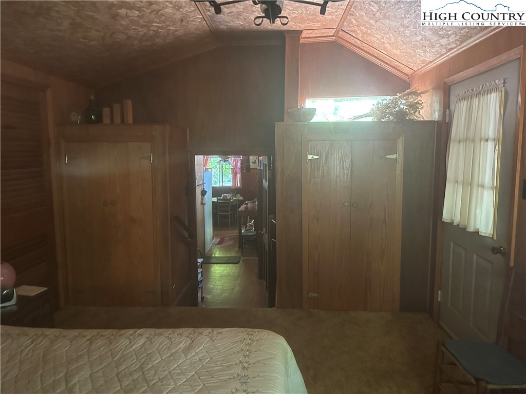 91 Locust Road Newland, NC 28657 - Photo 14 of 22 Gallery Image 14