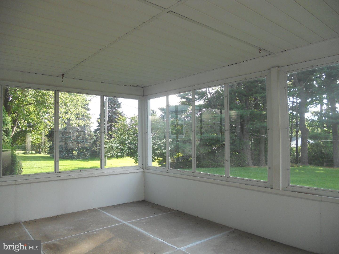 3864 James Road Huntingdon Valley, PA 19006 - Photo 12 of 14 Gallery Image 12
