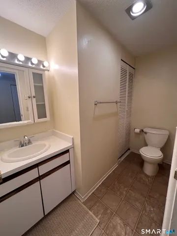 $1,350 | 131 Burgundy Hill Lane, Unit 131, Middletown, CT 06457