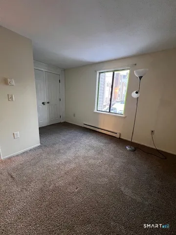 $1,350 | 131 Burgundy Hill Lane, Unit 131, Middletown, CT 06457