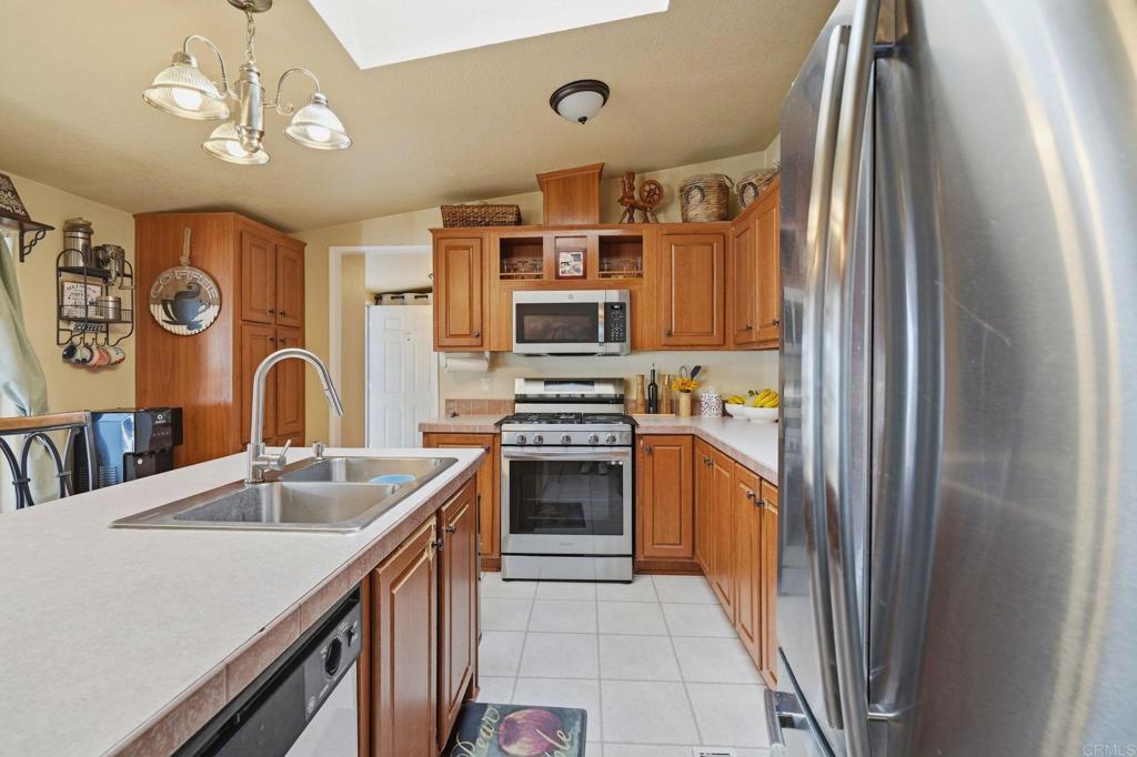 12044 Royal Road, Unit SPC 99 El Cajon, CA 92021 - Photo 7 of 36 Gallery Image 7