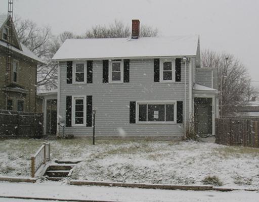 1110 West Mulberry Street Springfield, OH 45506 - Photo 1 of 9