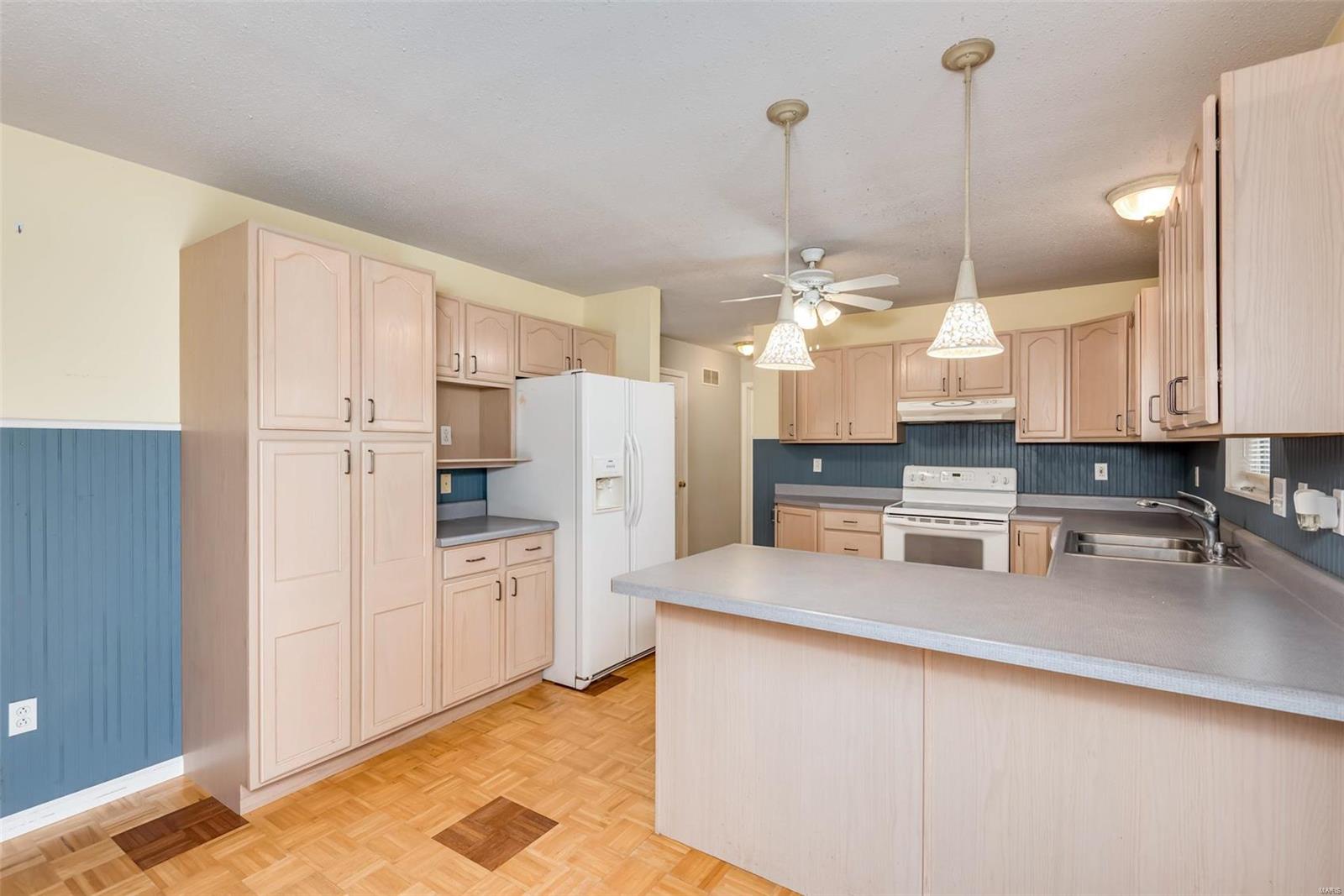 214 Mockingbird Lane Waterloo, IL 62298 - Photo 16 of 29 Gallery Image 16