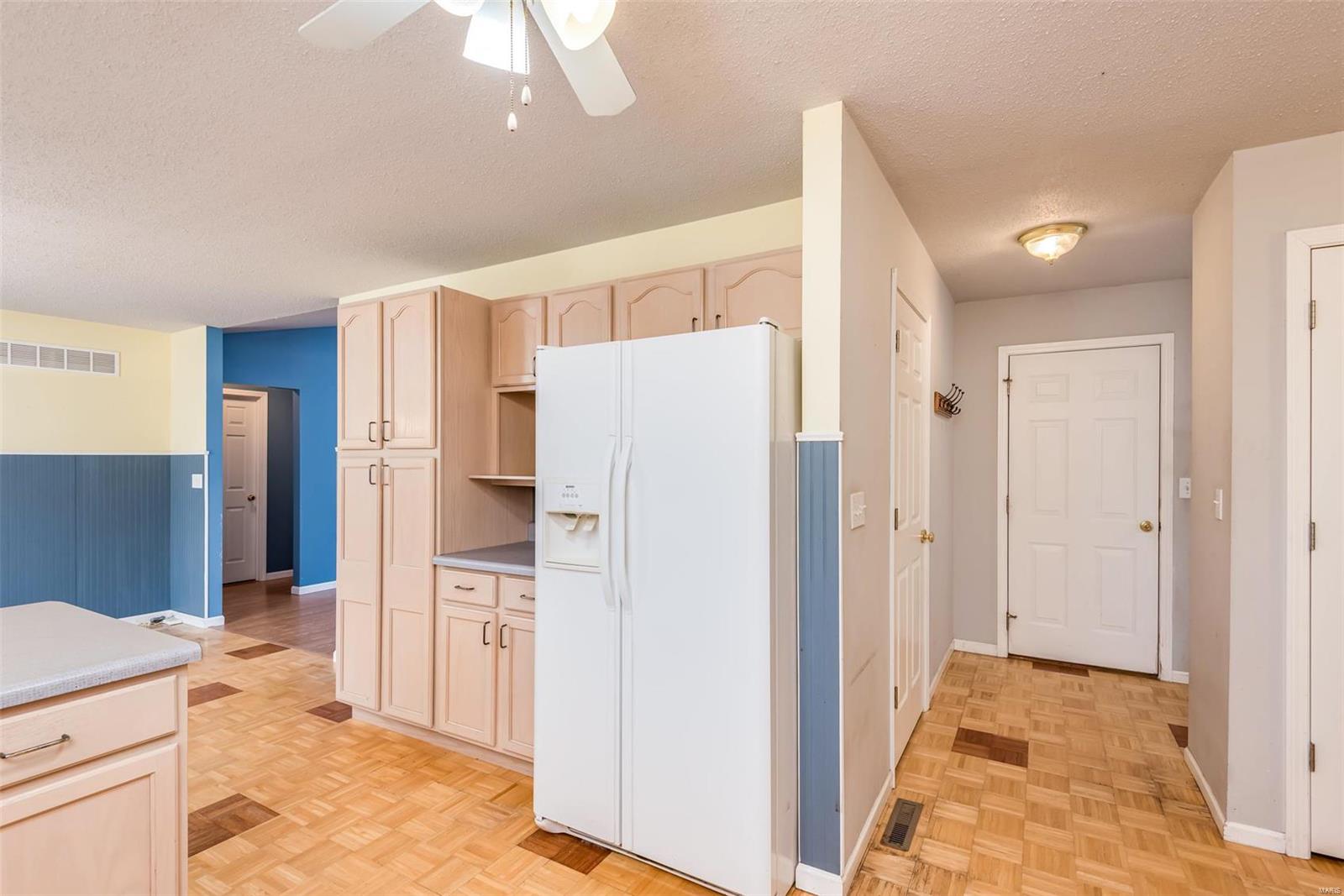 214 Mockingbird Lane Waterloo, IL 62298 - Photo 18 of 29 Gallery Image 18