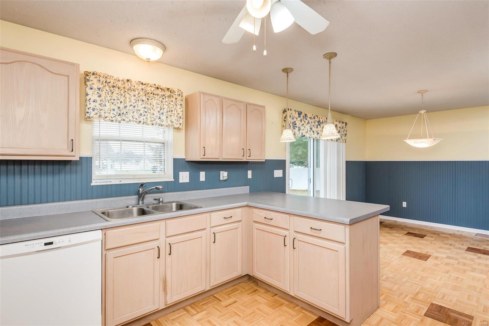 214 Mockingbird Lane Waterloo, IL 62298 - Photo 19 of 29 Gallery Image 19