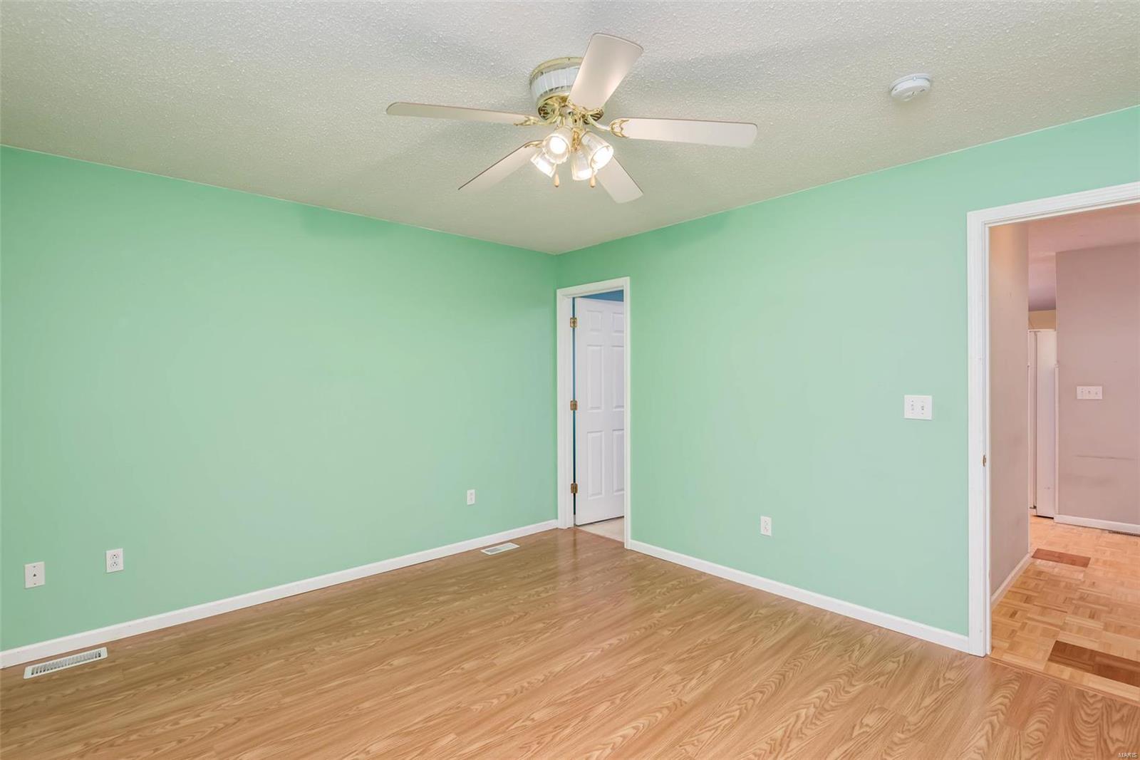 214 Mockingbird Lane Waterloo, IL 62298 - Photo 20 of 29 Gallery Image 20