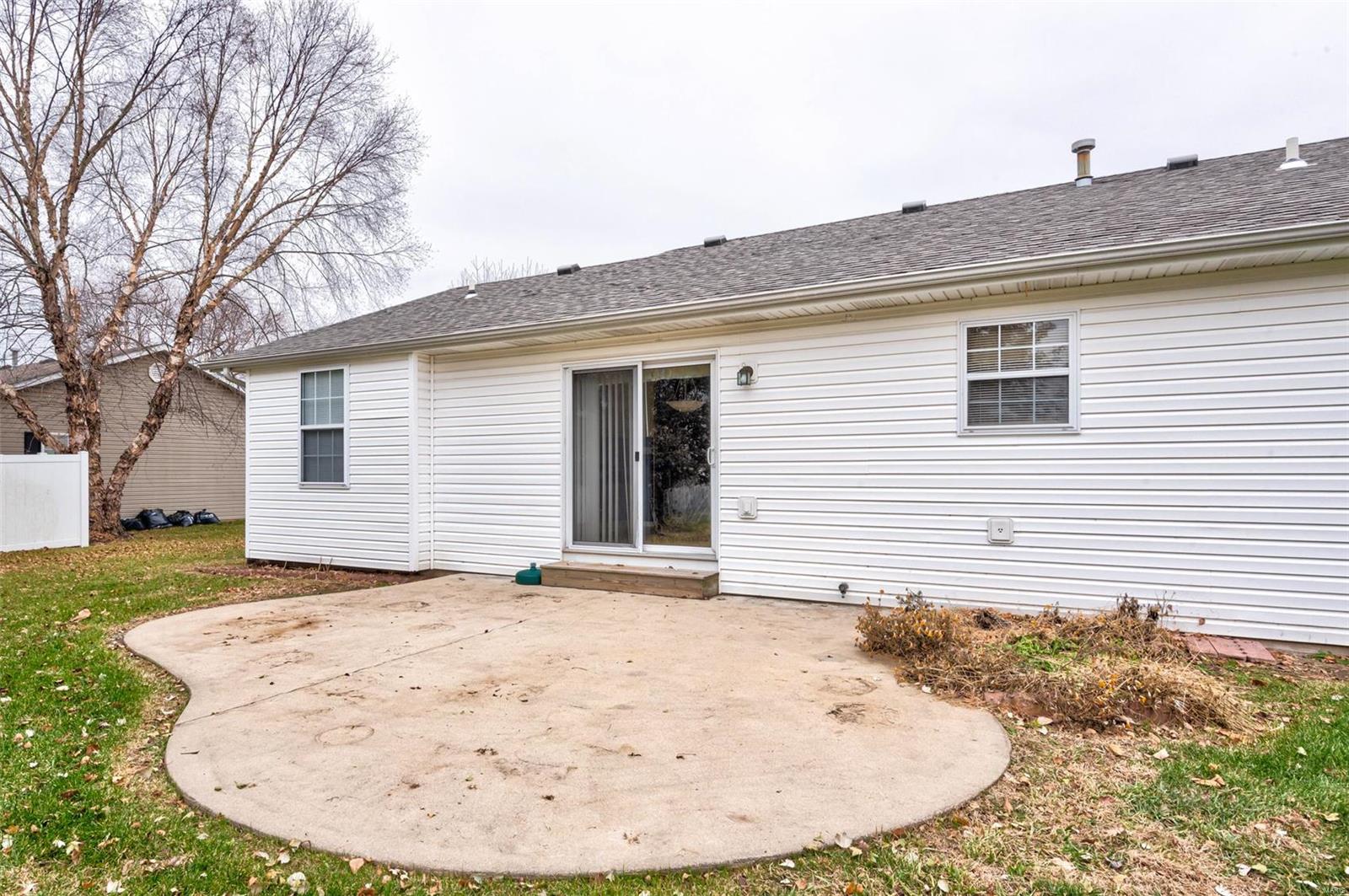 214 Mockingbird Lane Waterloo, IL 62298 - Photo 8 of 29 Gallery Image 8