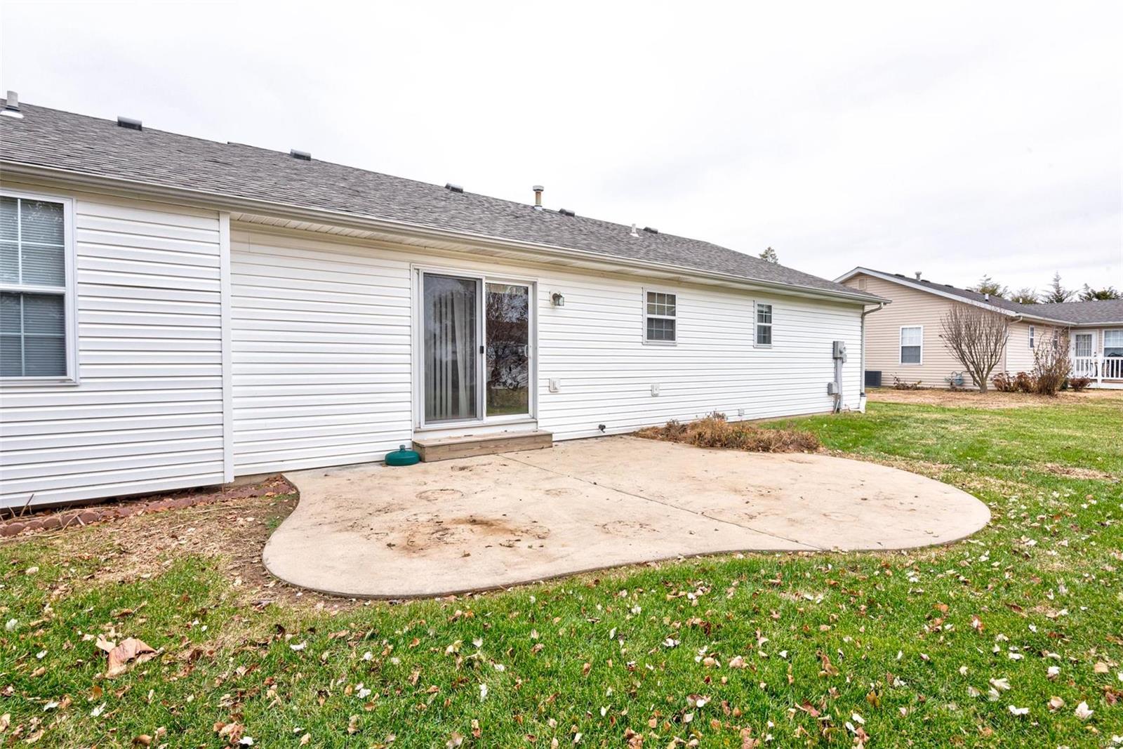 214 Mockingbird Lane Waterloo, IL 62298 - Photo 9 of 29 Gallery Image 9