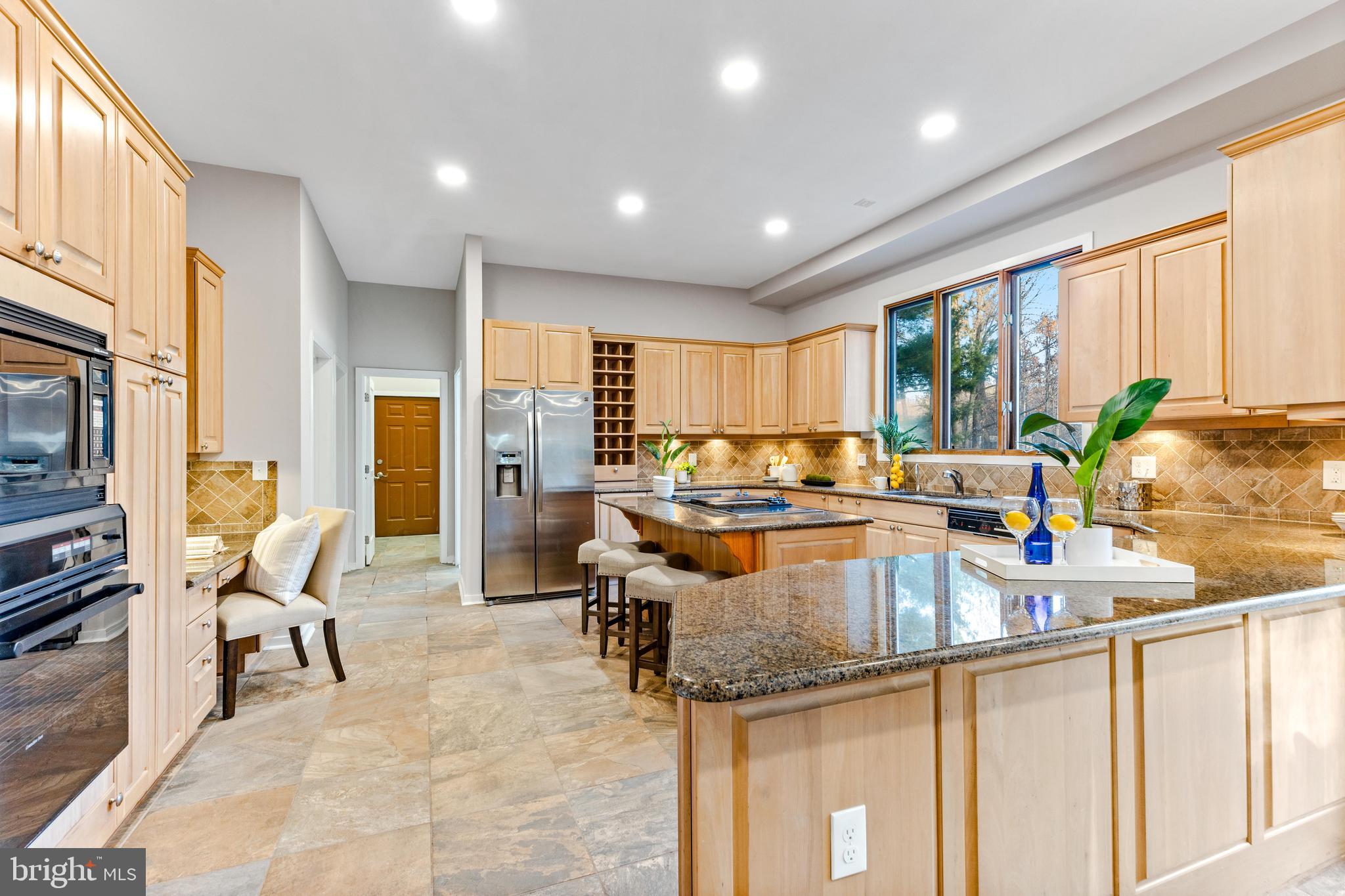 2211 Caves Road Owings Mills, MD 21117 - Photo 12 of 48 Hi, chef!
