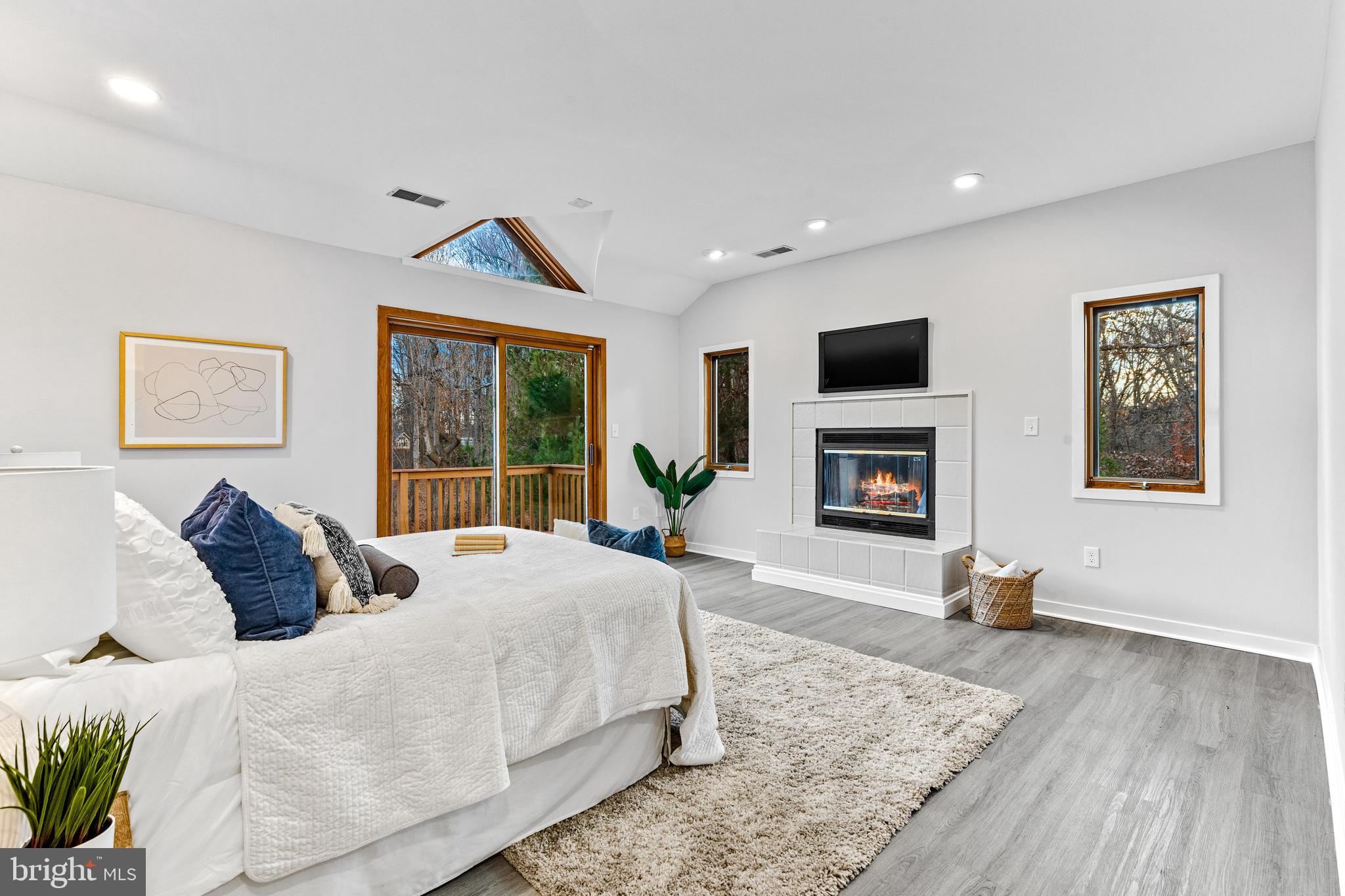 2211 Caves Road Owings Mills, MD 21117 - Photo 22 of 48 Cozy and spacious owner's suite