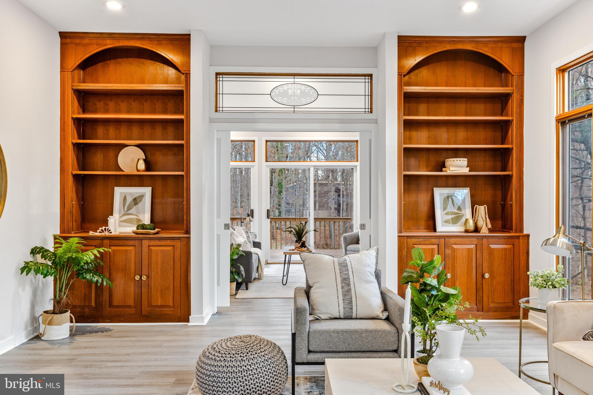 Gorgeous built-ins