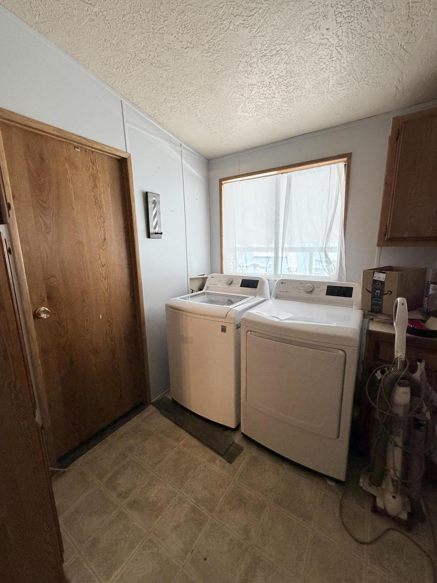 19964 Riverside Avenue, Unit SPC 92 Anderson, CA 96007 - Photo 18 of 19 IMG_0677
