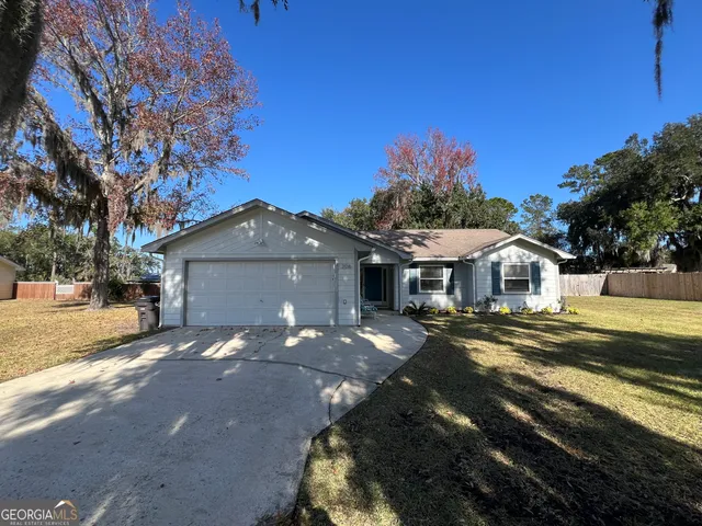 $319,000 | 206 Woodlawn Drive, St. Marys, GA 31558