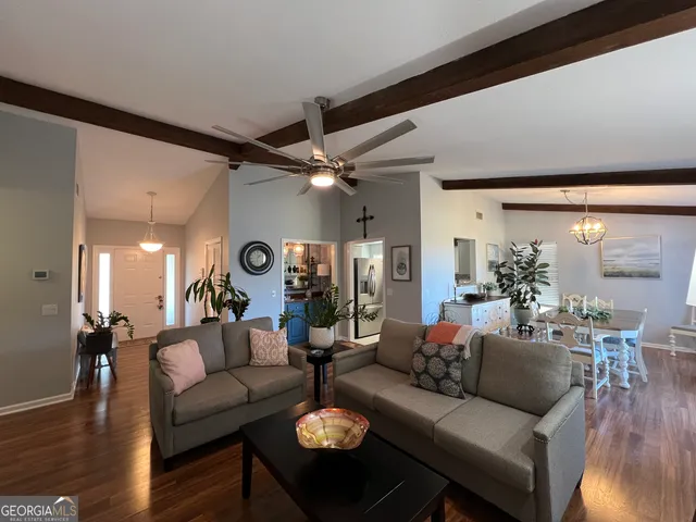 $319,000 | 206 Woodlawn Drive, St. Marys, GA 31558