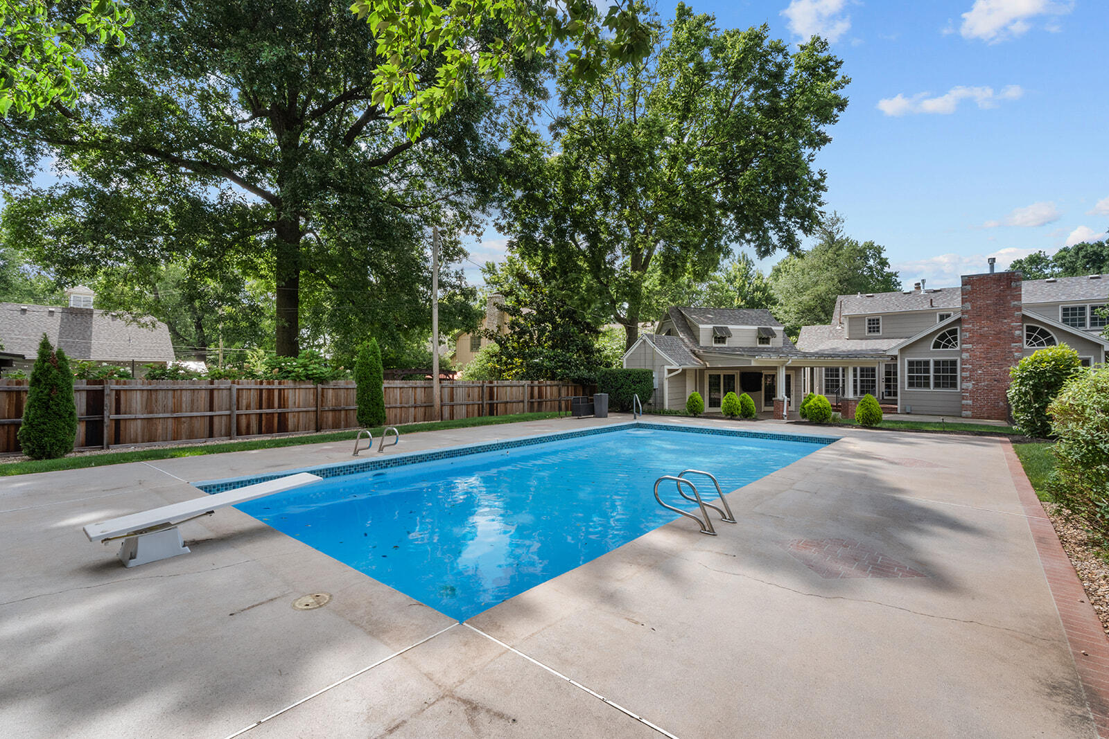 1645 East Meadowmere Street Springfield, MO 65804 - Photo 8 of 72 DSC02868