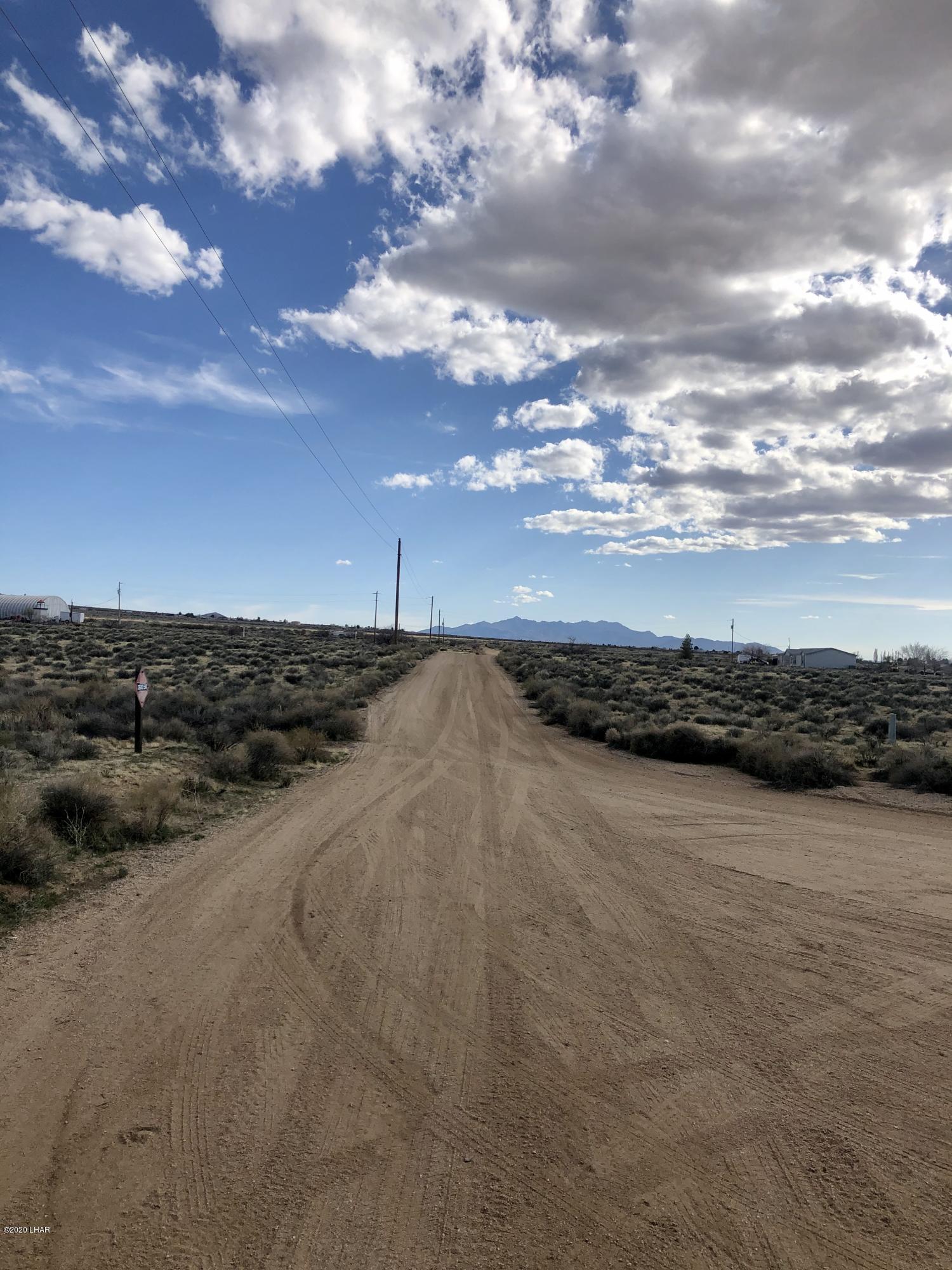 0 North Mohave Road Kingman, AZ 86401 - Photo 6 of 7 looking south on N mohave rd.