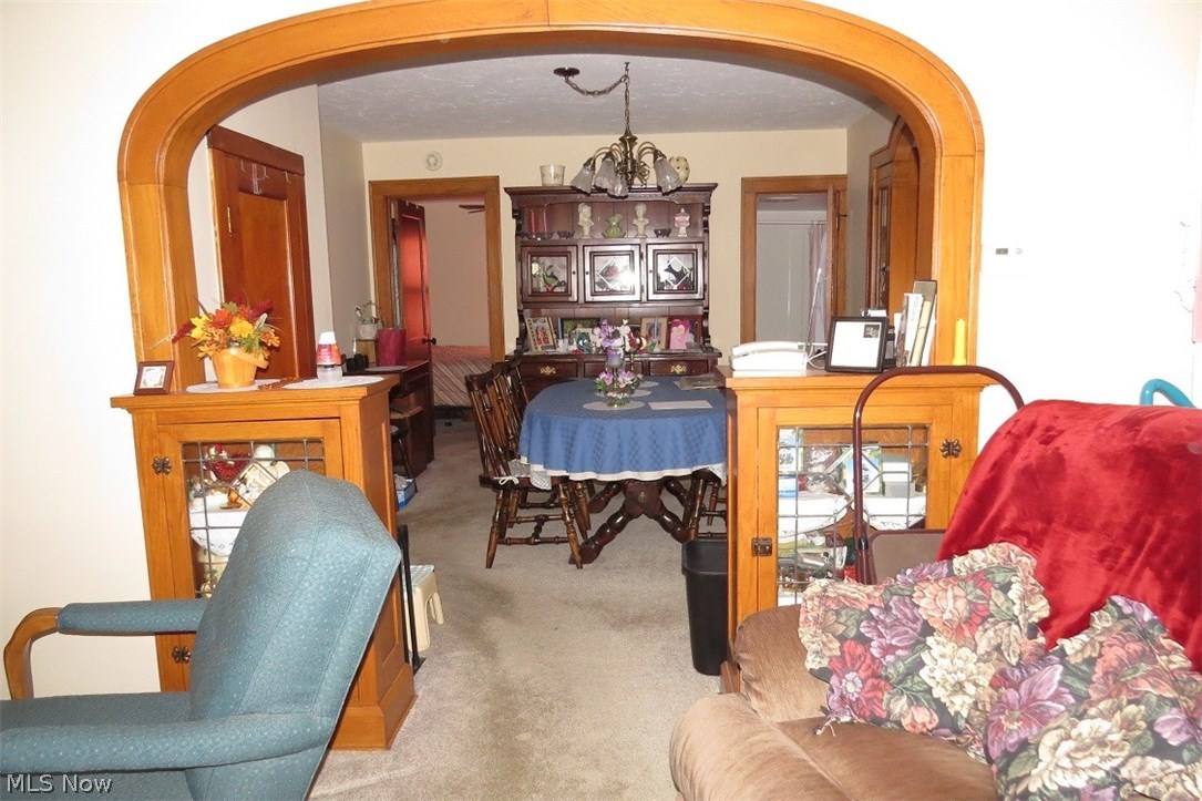2320 North Ridge Road Elyria, OH 44035 - Photo 8 of 10 Living Room Looking Towards the Dining Room