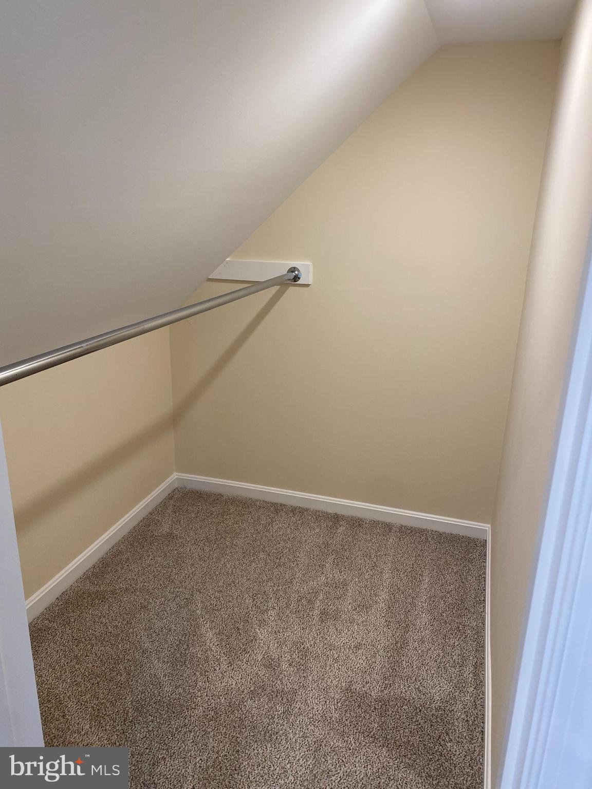 7036 Dunhill Road Dundalk, MD 21222 - Photo 23 of 33 Gallery Image 23