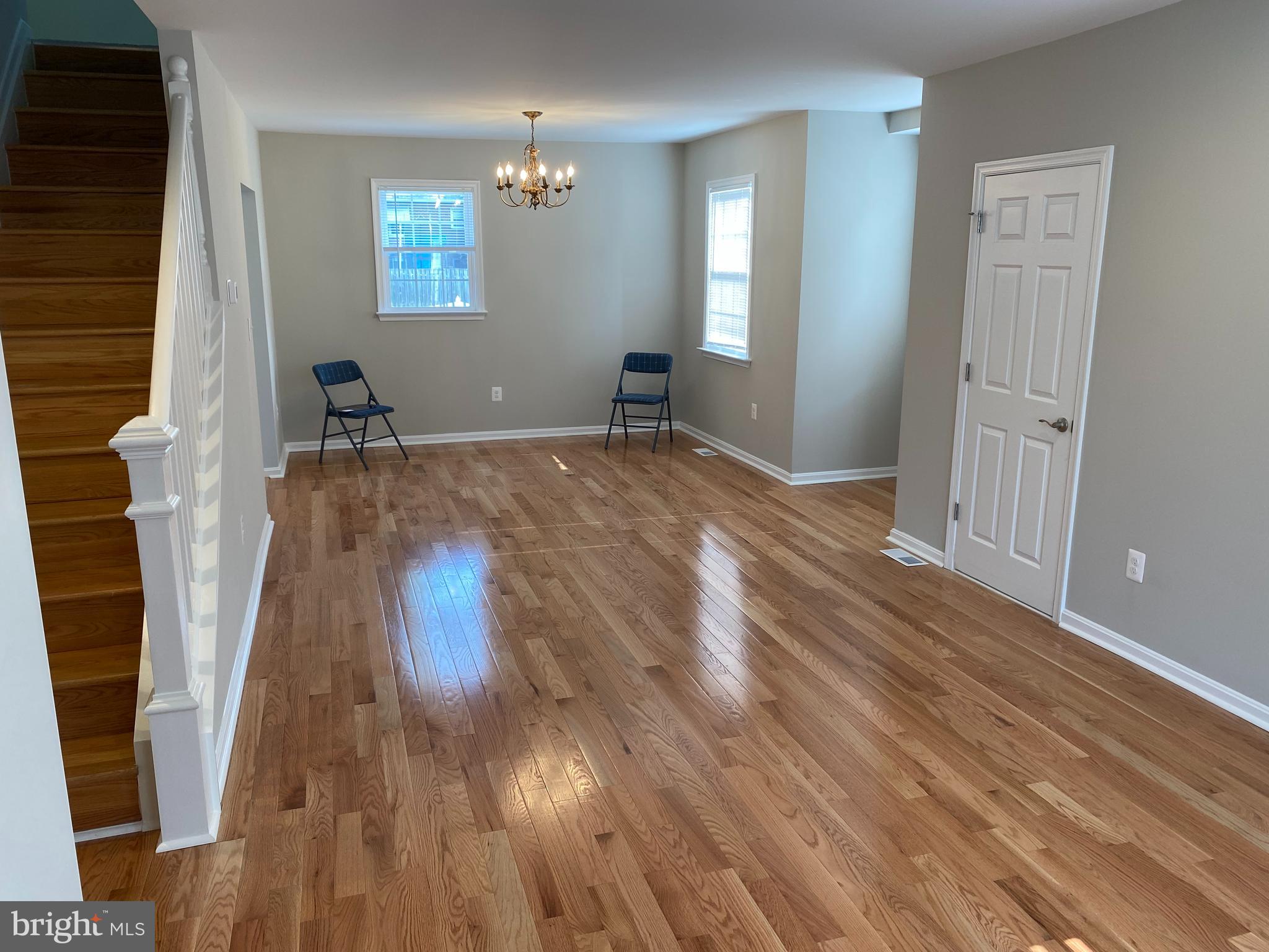 7036 Dunhill Road Dundalk, MD 21222 - Photo 7 of 33 Gallery Image 7