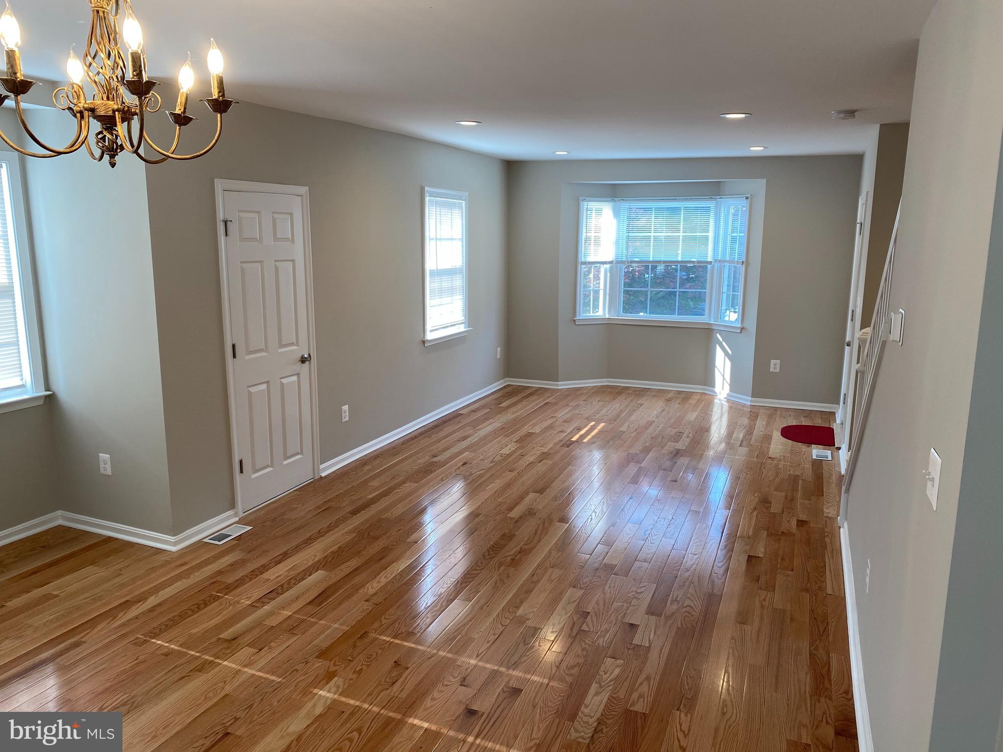 7036 Dunhill Road Dundalk, MD 21222 - Photo 9 of 33 Gallery Image 9