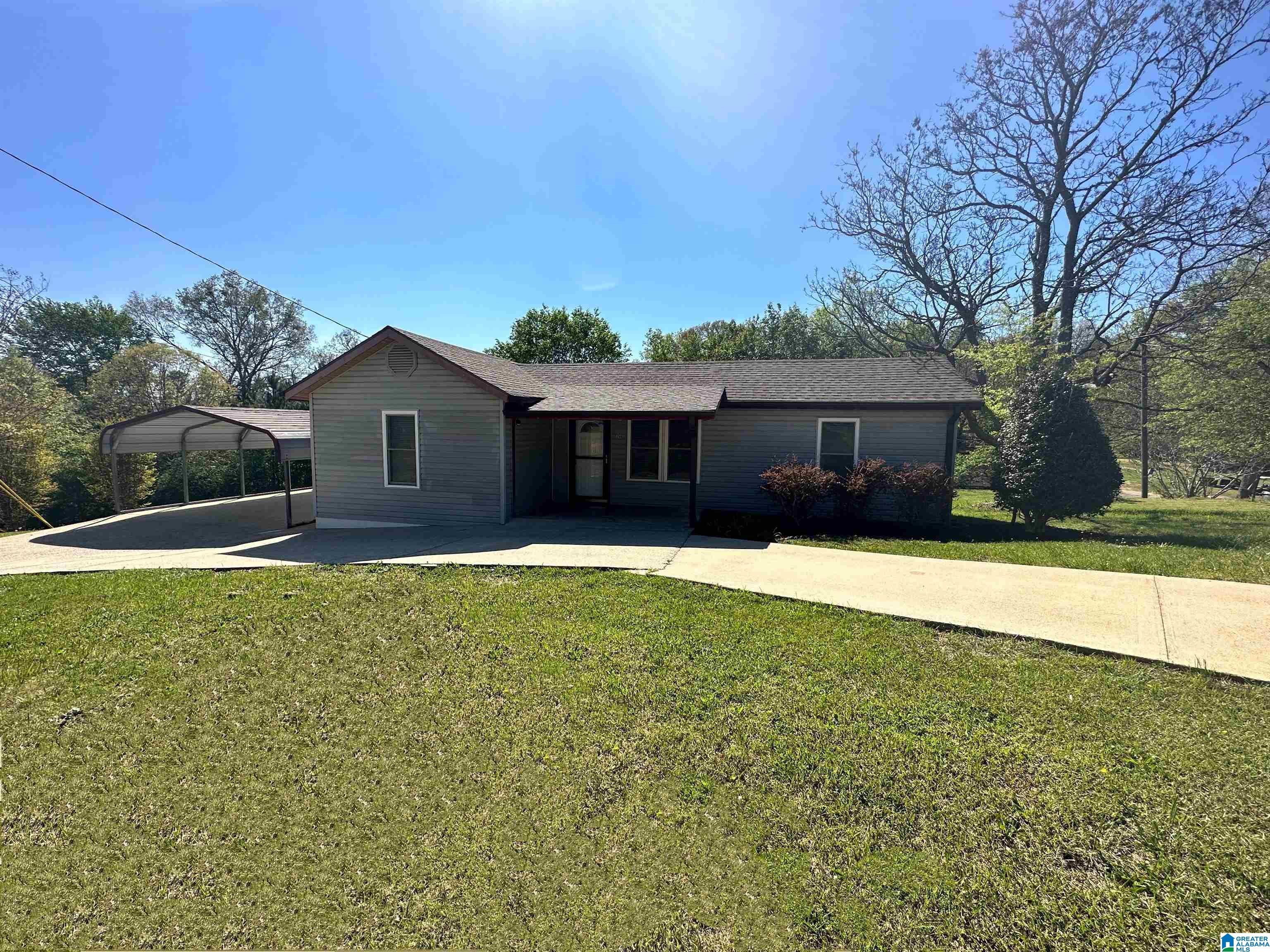 266 Mountain View Road Talladega, AL 35160 - Photo 1 of 23