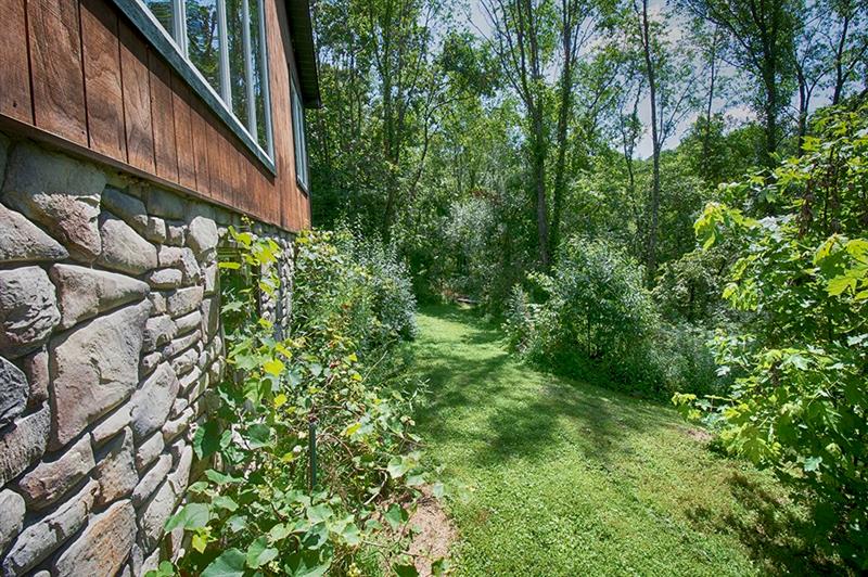 244 Hi Acres Road Greensburg, PA 15601 - Photo 2 of 24 Gallery Image 2