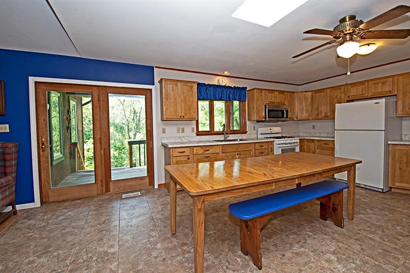 244 Hi Acres Road Greensburg, PA 15601 - Photo 7 of 24 Gallery Image 7