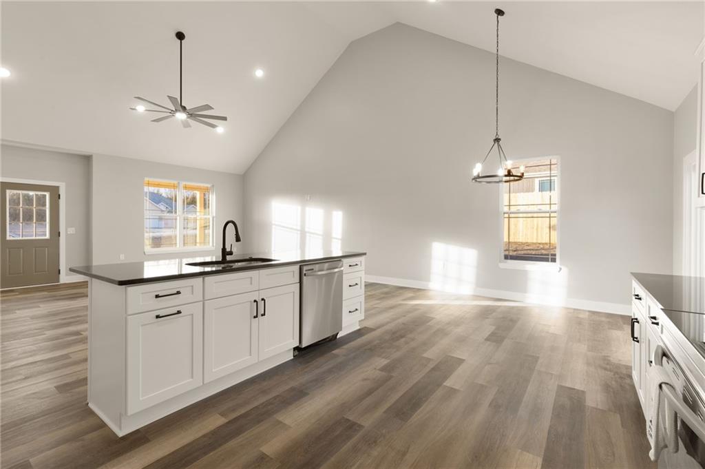 327 Northeast 51st Road Warrensburg, MO 64093 - Photo 14 of 30