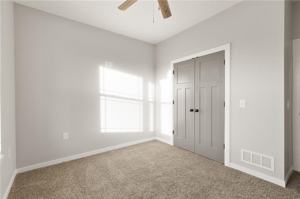 327 Northeast 51st Road Warrensburg, MO 64093 - Photo 19 of 30