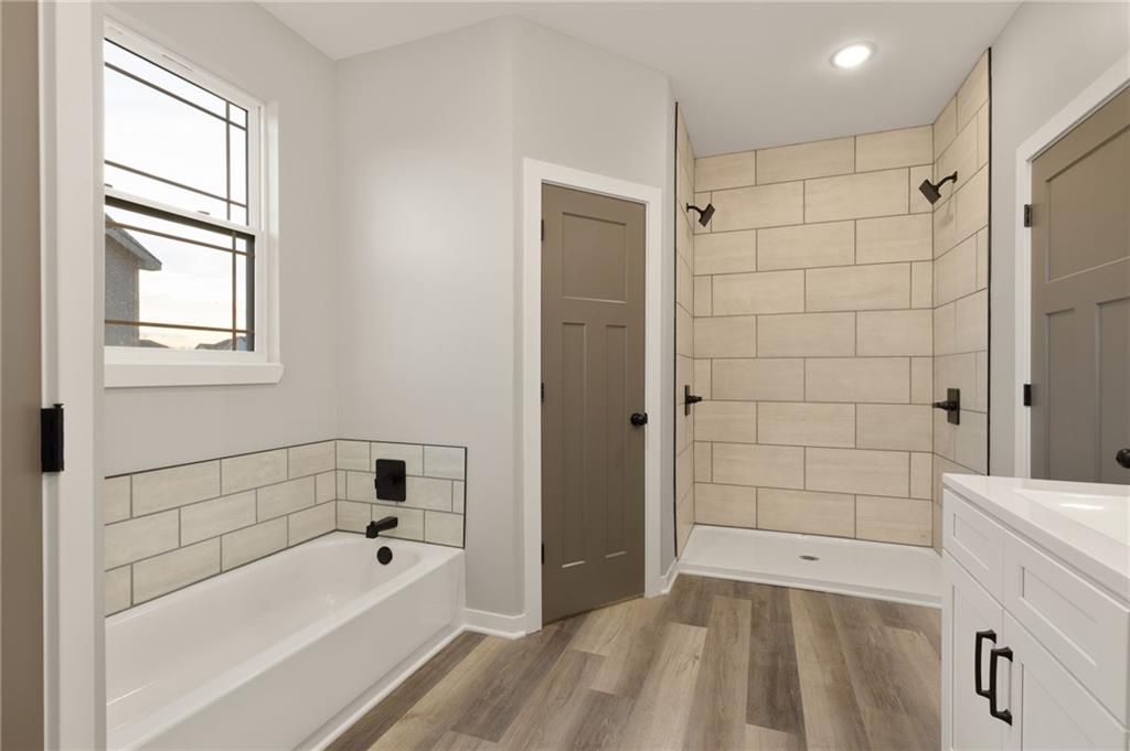 327 Northeast 51st Road Warrensburg, MO 64093 - Photo 27 of 30