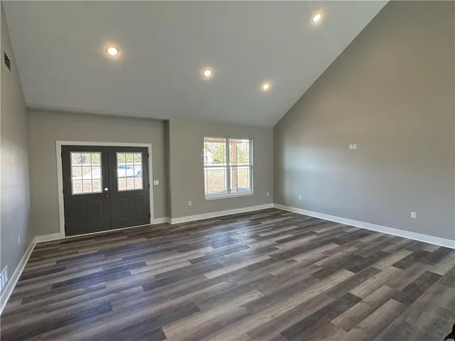 $344,900 | 327 Northeast 51st Road, Warrensburg, MO 64093