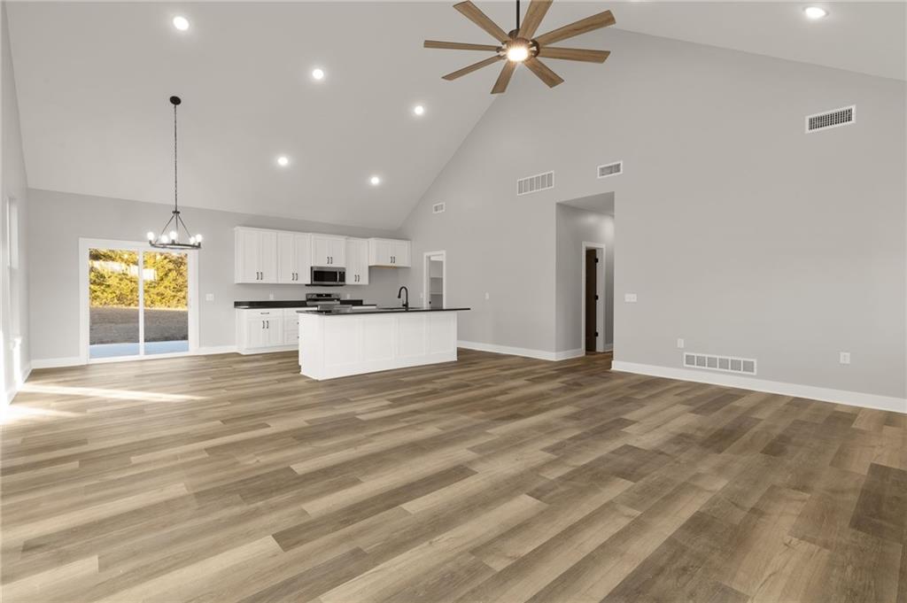 327 Northeast 51st Road Warrensburg, MO 64093 - Photo 6 of 30