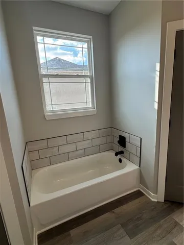 $344,900 | 327 Northeast 51st Road, Warrensburg, MO 64093